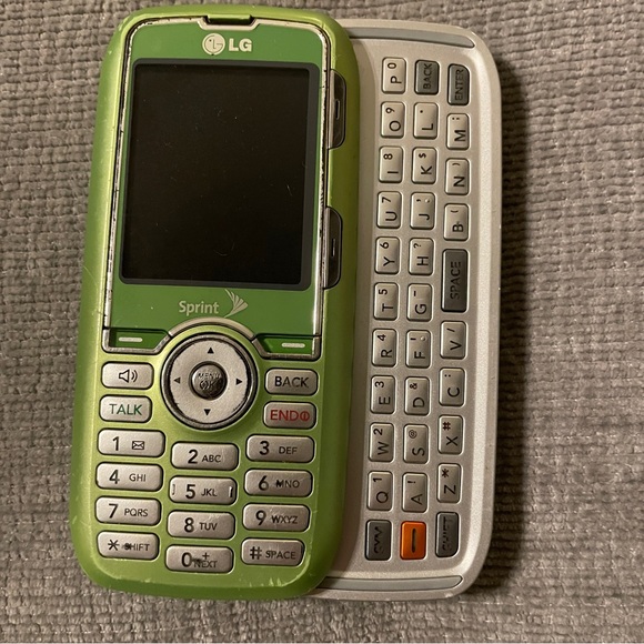 LG Rumor (LX260) Lime Green Slider Cell Phone for Sprint - H1985 Non-Working - Picture 4 of 11
